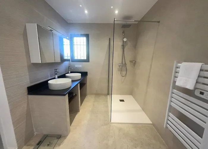Marine Villa Ersa