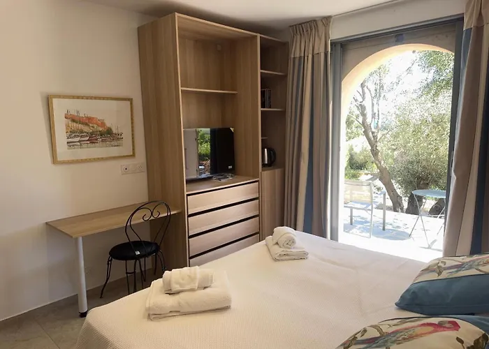 Marine Villa *