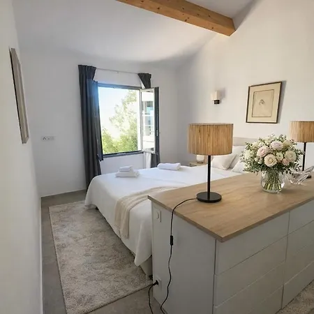 Marine Villa *